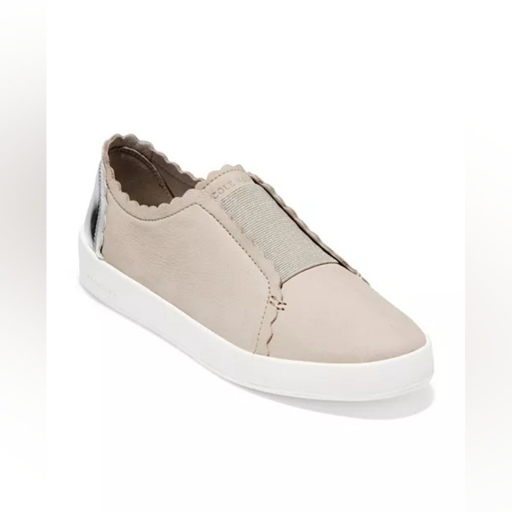 Cole Haan Grandpro Spectator Scalloped Slip ons 6B